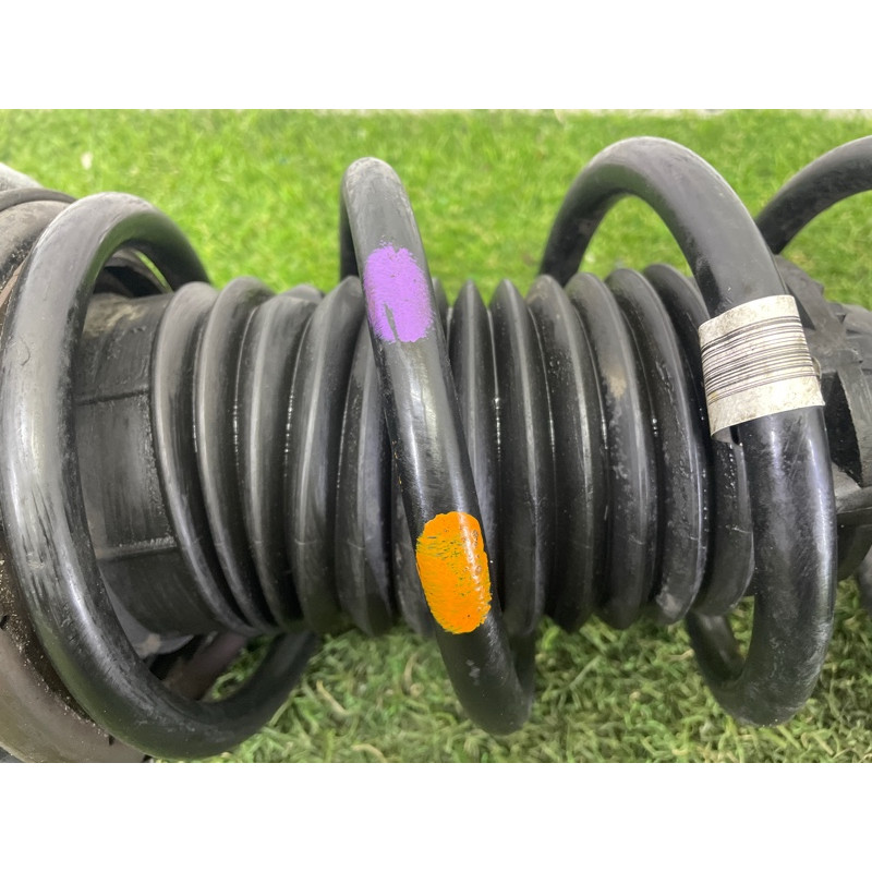 Амортизатор в сборе (подвеска) LAND ROVER Range Rover Evoque L538 2016 2.0 LR070942