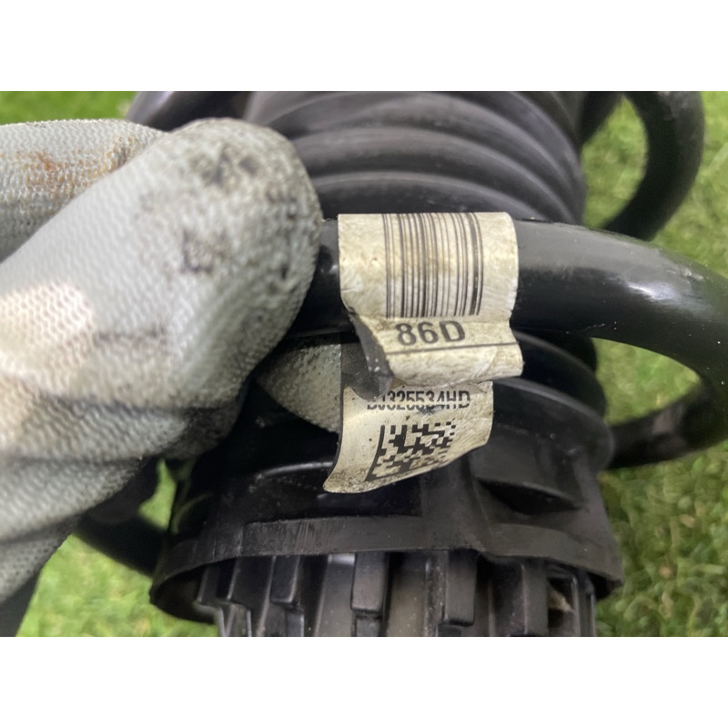 Амортизатор в сборе (подвеска) LAND ROVER Range Rover Evoque L538 2016 2.0 LR070942