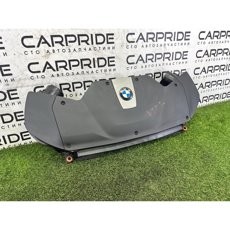Корпус воздушного фильтра (впускная система) BMW X5 F15 2015 4.4 13717638564