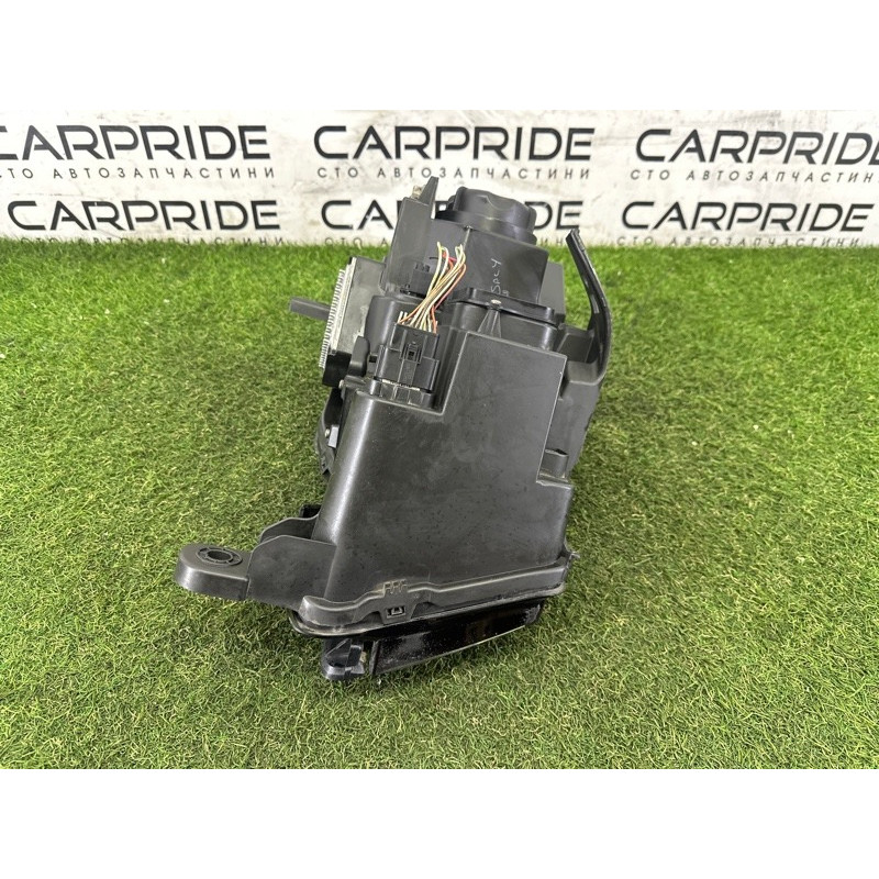 Фара (оптика) Jeep Grand Cherokee WK2 2014 3.0 Diesel 68111001AE