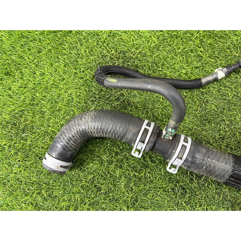 Патрубок (система охлаждения) Nissan Rogue T33 2023 1.5 KR15DDT 215016RF0B