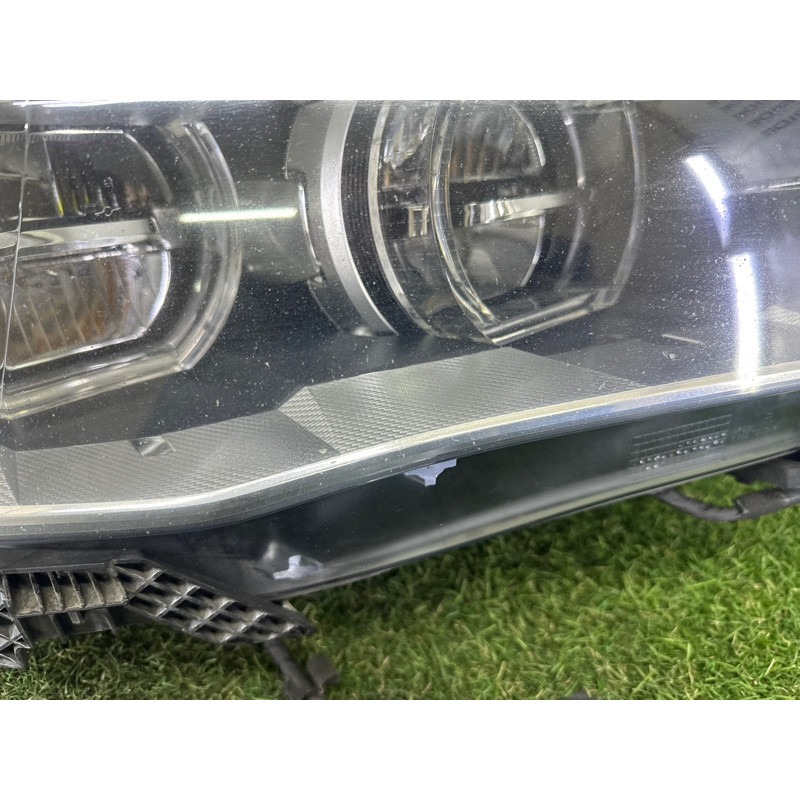 Фара (оптика) BMW X5 F15 2015 4.4 63117381142