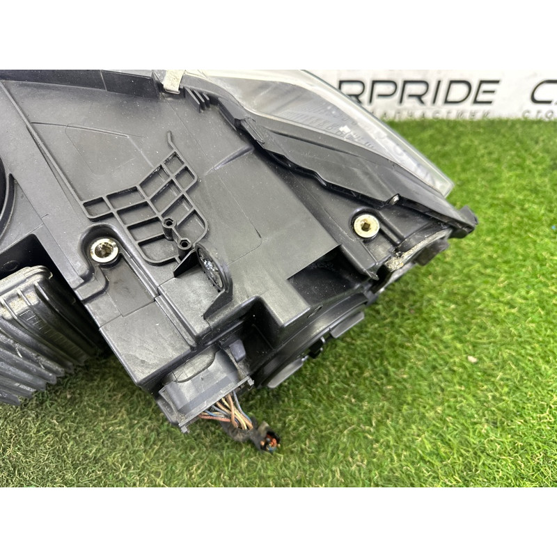 Фара (оптика) BMW X5 F15 2015 4.4 63117381142