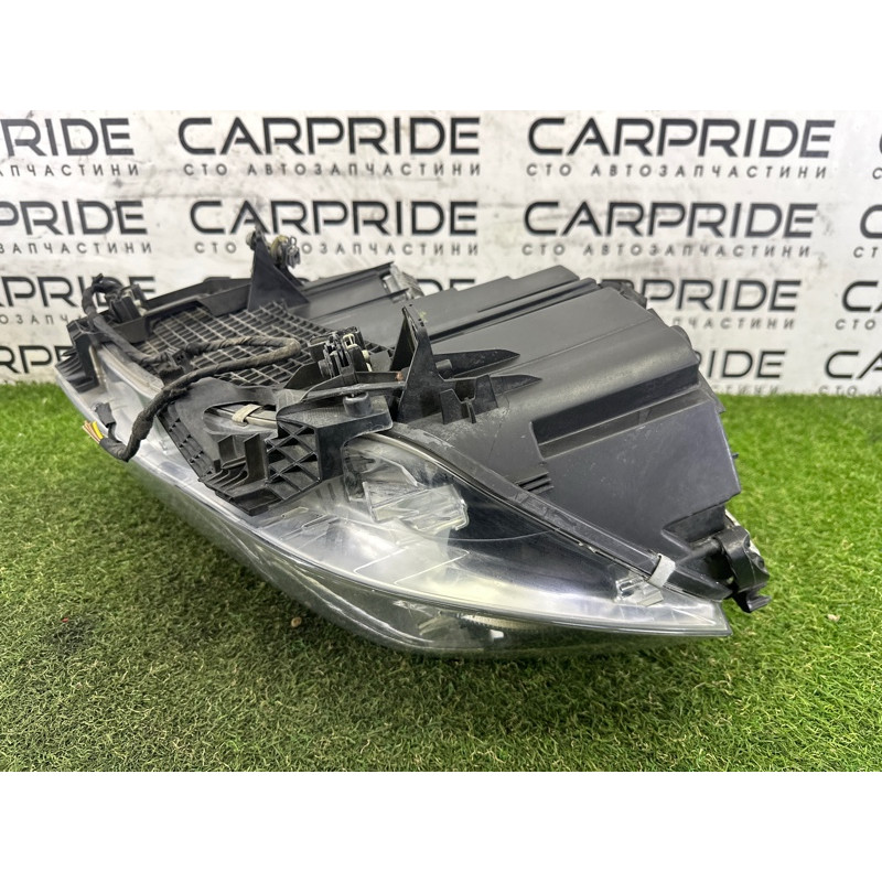 Фара (оптика) BMW X5 F15 2015 4.4 63117381142