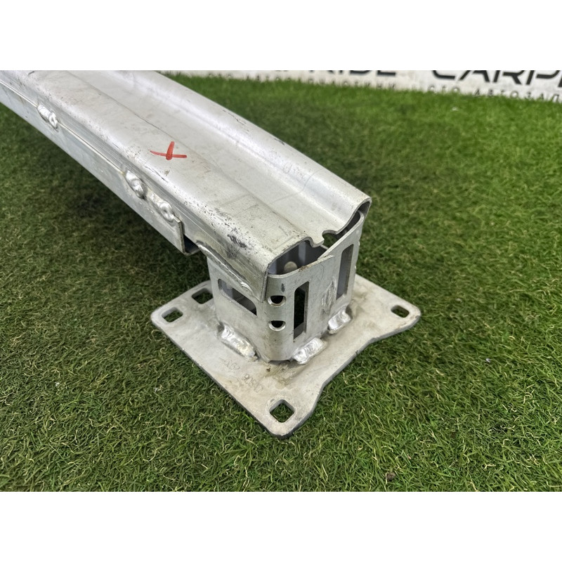 Усилитель бампера (наружные элементы кузова) LAND ROVER Range Rover Evoque L538 2016 2.0 LR066891