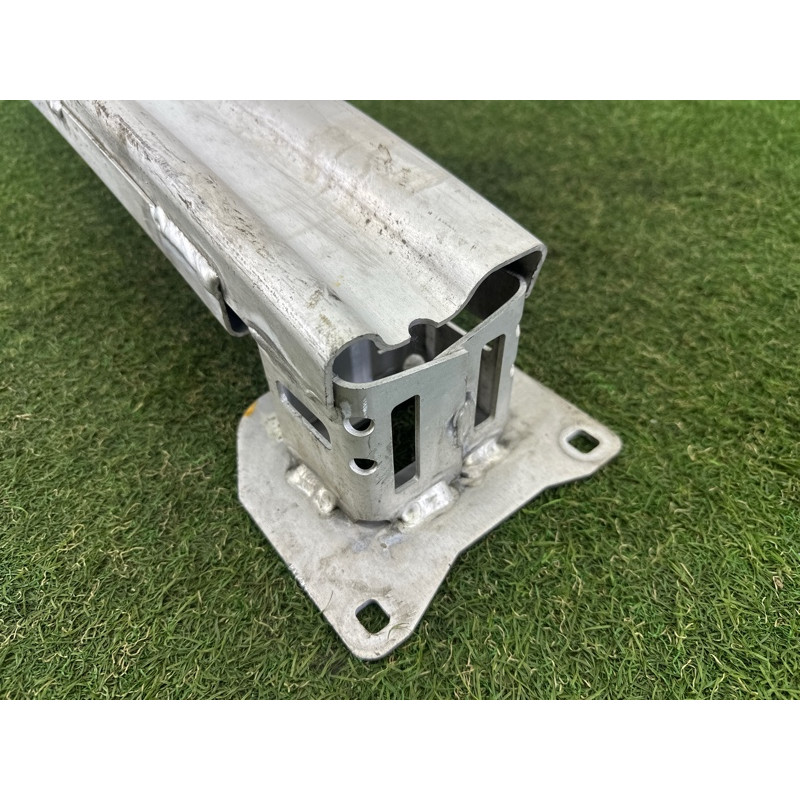 Усилитель бампера (наружные элементы кузова) LAND ROVER Range Rover Evoque L538 2016 2.0 LR066891