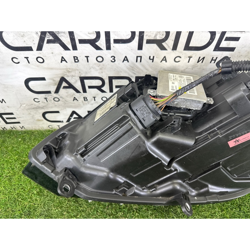 Фара (оптика) Volkswagen Touareg NF 2011 3.6 7P1941752A