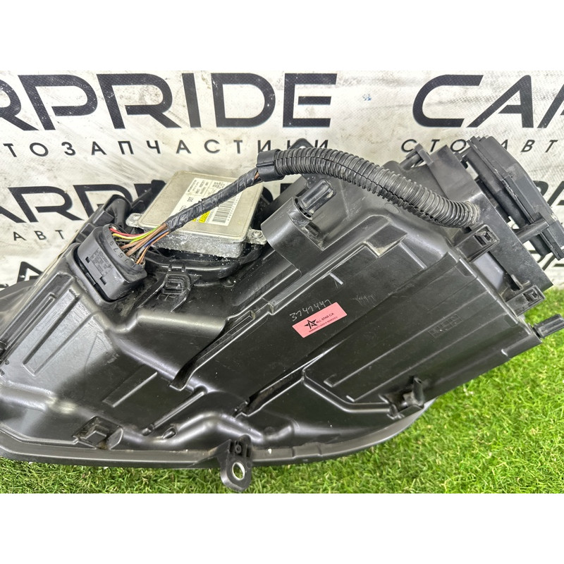 Фара (оптика) Volkswagen Touareg NF 2011 3.6 7P1941752A