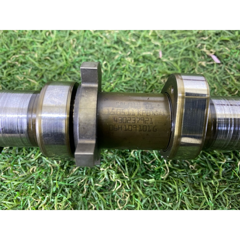 Распредвал впускной (двигатель и элементы) AUDI A4 B8 2012 2.0 CAEB 06H109021K