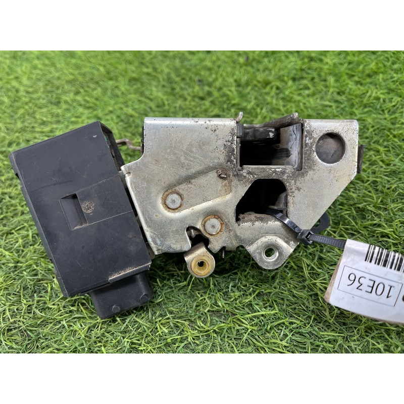 Замок двери (кузов и элементы) BMW 3-series E36 51218122418
