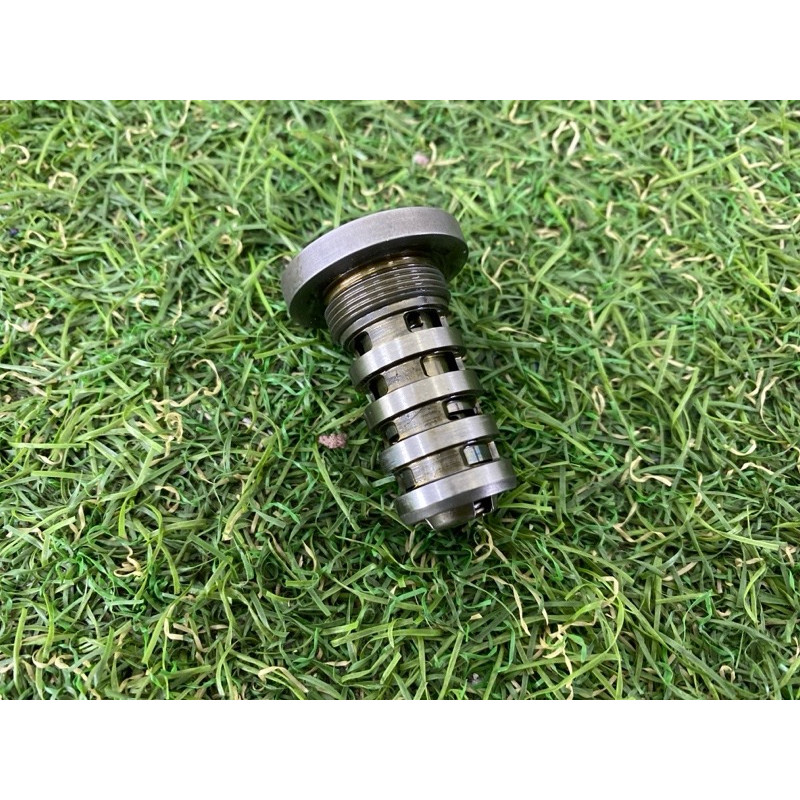 Клапан фазорегулятора (электрика двигателя) AUDI A4 B8 2012 2.0 CAEB 06H109257C