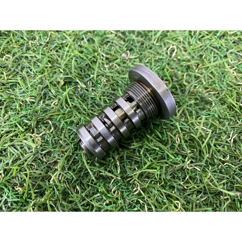 Клапан фазорегулятора (электрика двигателя) AUDI A4 B8 2012 2.0 CAEB 06H109257C