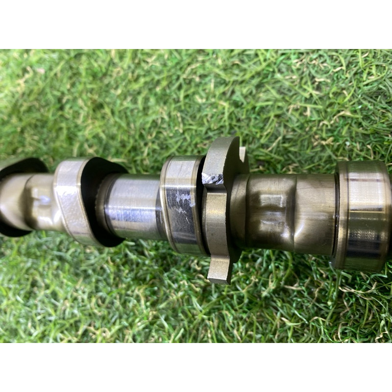 Распредвал впускной (двигатель и элементы) AUDI A4 B8 2012 2.0 CAEB 06H109021K