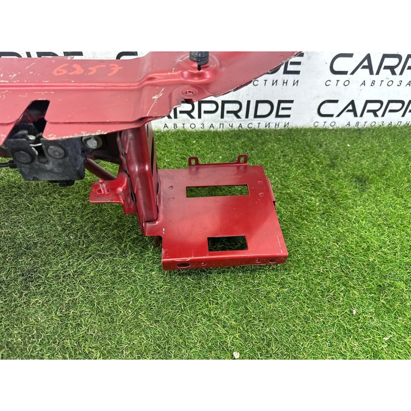 Телевизор (передняя часть кузова) (наружные элементы кузова) LAND ROVER Range Rover Evoque L538 2016 2.0 LR074151