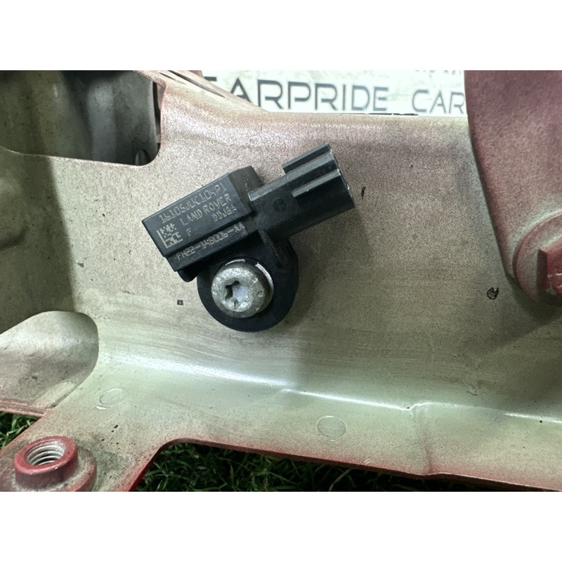 Телевизор (передняя часть кузова) (наружные элементы кузова) LAND ROVER Range Rover Evoque L538 2016 2.0 LR074151