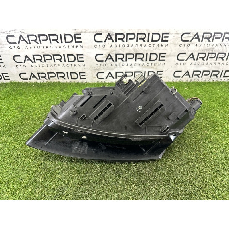 Фара (оптика) AUDI Q5 8R 2012 3.2 8R0941030AH