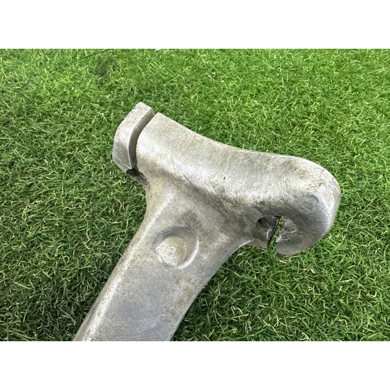 Поворотный кулак (подвеска) AUDI Q7 4M 2017 2.0 TFSI 4M0407254J