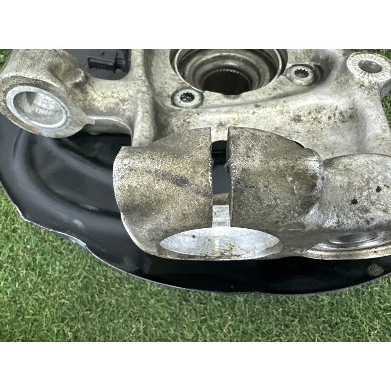 Поворотный кулак (подвеска) AUDI Q7 4M 2017 2.0 TFSI 4M0407254J