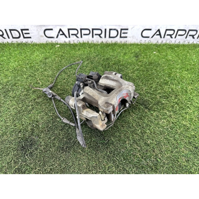 Суппорт тормозной (тормозная система) LAND ROVER Range Rover Evoque L538 2016 2.0 LR061380