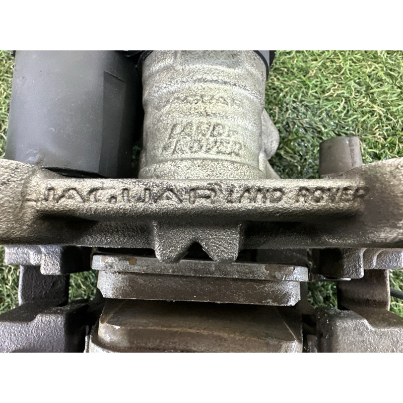 Суппорт тормозной (тормозная система) LAND ROVER Range Rover Evoque L538 2016 2.0 LR061380