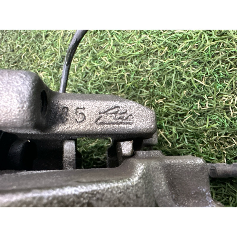 Суппорт тормозной (тормозная система) LAND ROVER Range Rover Evoque L538 2016 2.0 LR061380