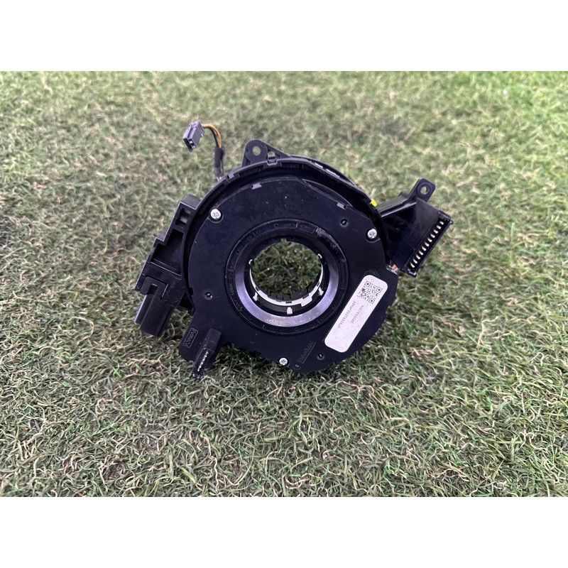 Подрулевой шлейф (электрика) LAND ROVER Range Rover Evoque L538 2016 2.0 LR084445