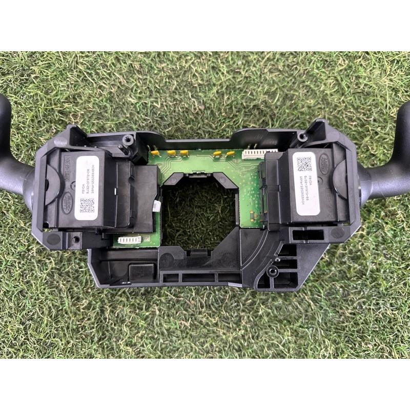 Блок подрулевых переключателей (электрика) LAND ROVER Range Rover L405 2016 5.0 LR042312