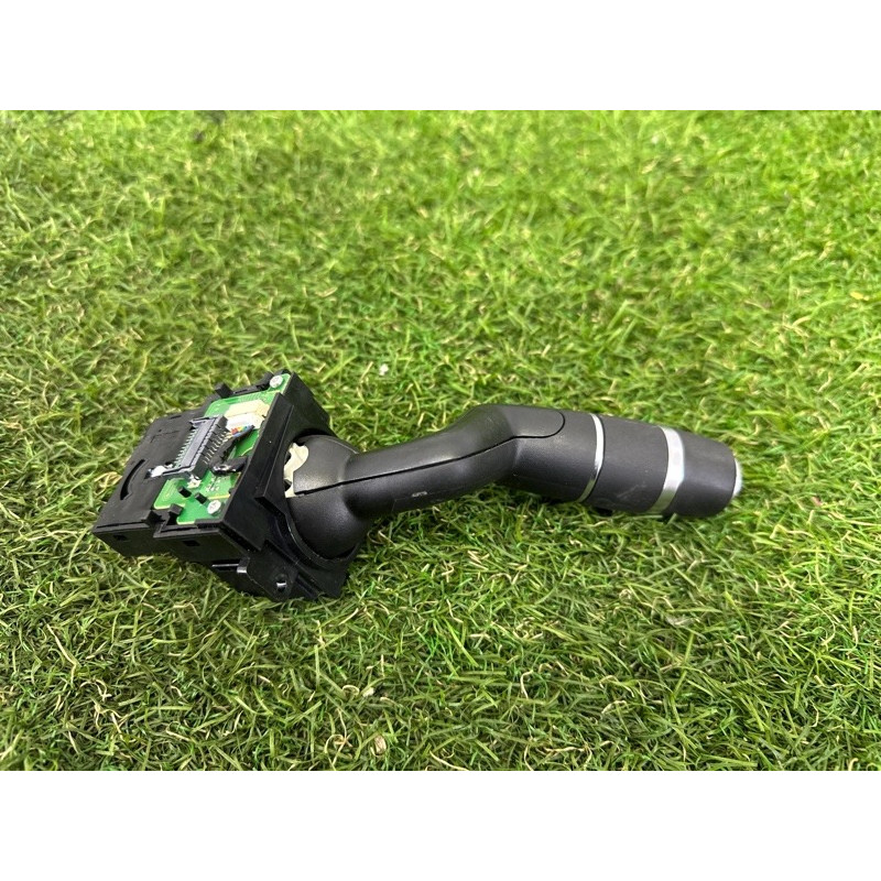 Переключатель поворотов (электрика) LAND ROVER Range Rover Evoque L538 2016 2.0 LR024627