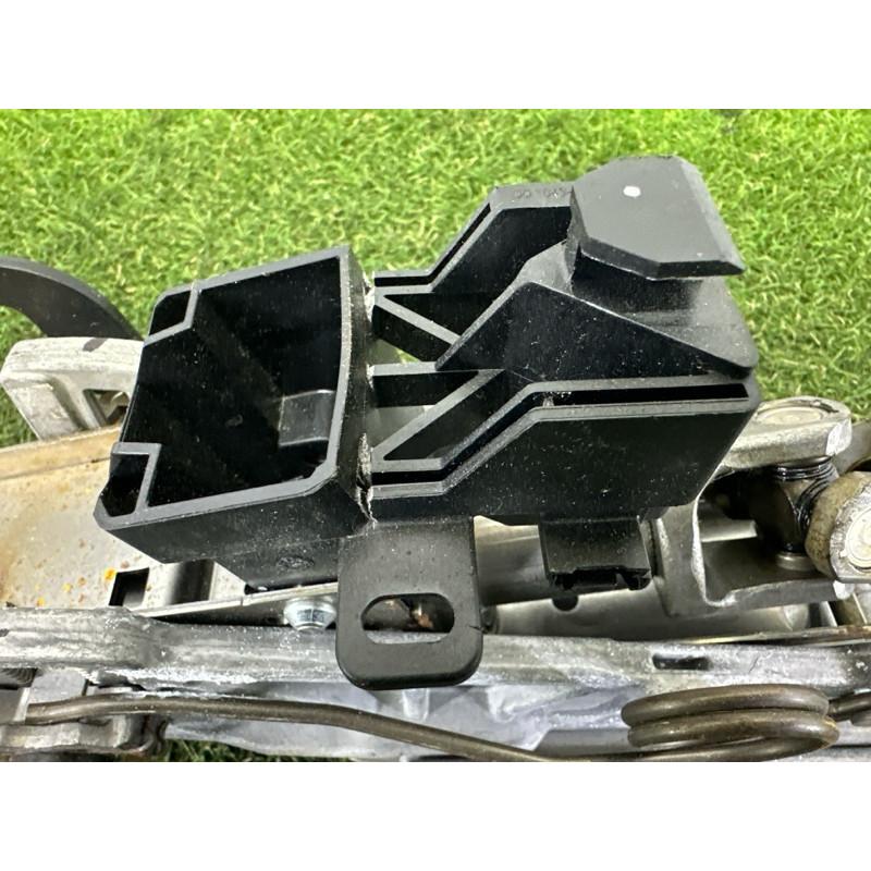 Рулевая колонка (рулевое управление) LAND ROVER Range Rover Evoque L538 2016 2.0 LR032357