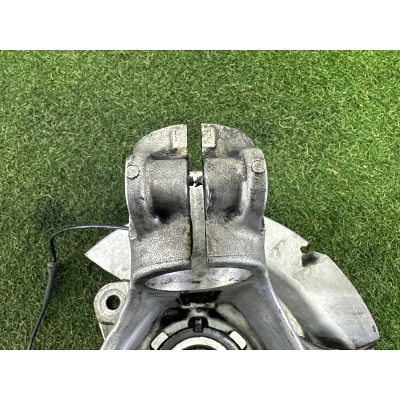 Поворотный кулак (подвеска) LAND ROVER Range Rover Evoque L538 2016 2.0 LR077913