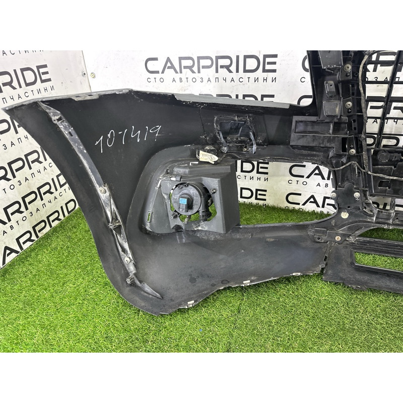Бампер (наружные элементы кузова) AUDI Q5 8R 2012 3.2 8R0807105CGRU
