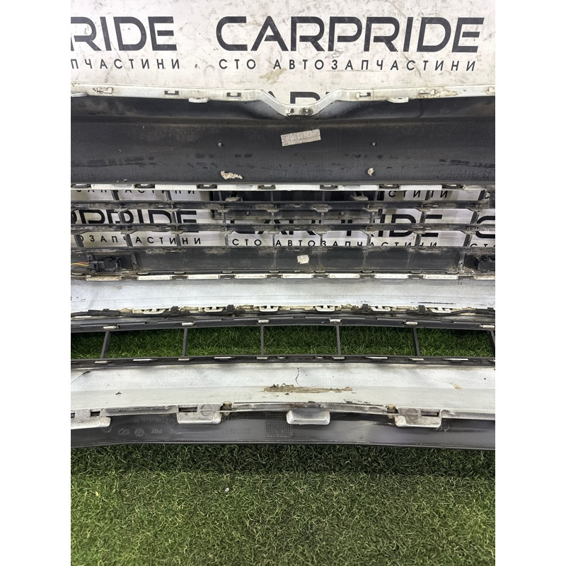 Бампер (наружные элементы кузова) Volkswagen Touareg NF 2013 3.0 Hybrid 7P6807221CGRU