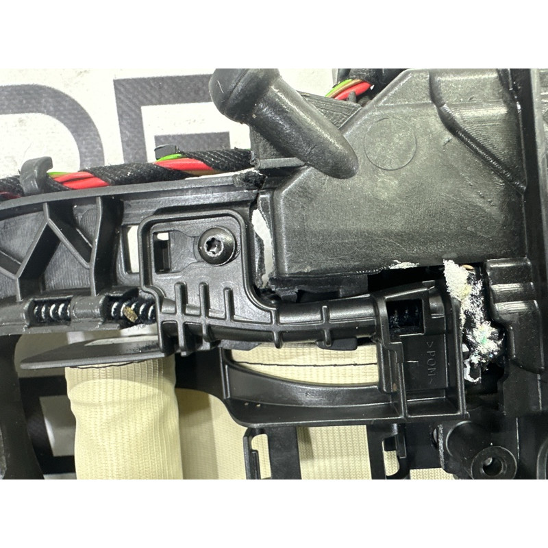 Панорамний люк в зборі (кузов і елементи) Volkswagen Touareg NF 2013 3.0 Hybrid 7P0877049B