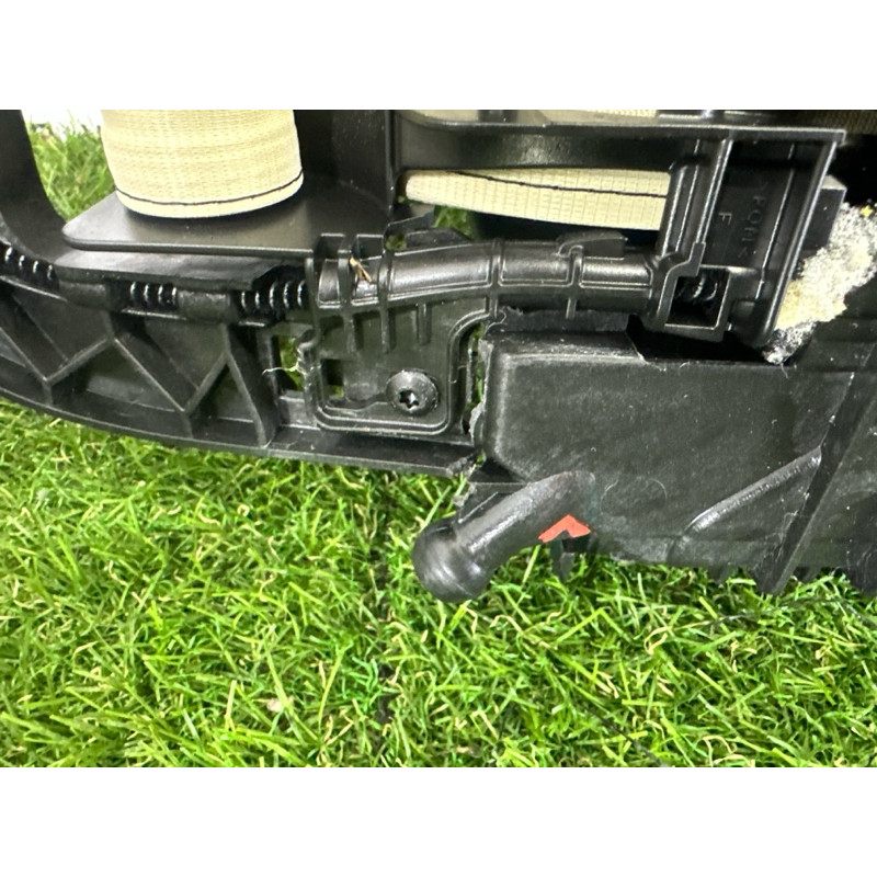 Панорамний люк в зборі (кузов і елементи) Volkswagen Touareg NF 2013 3.0 Hybrid 7P0877049B