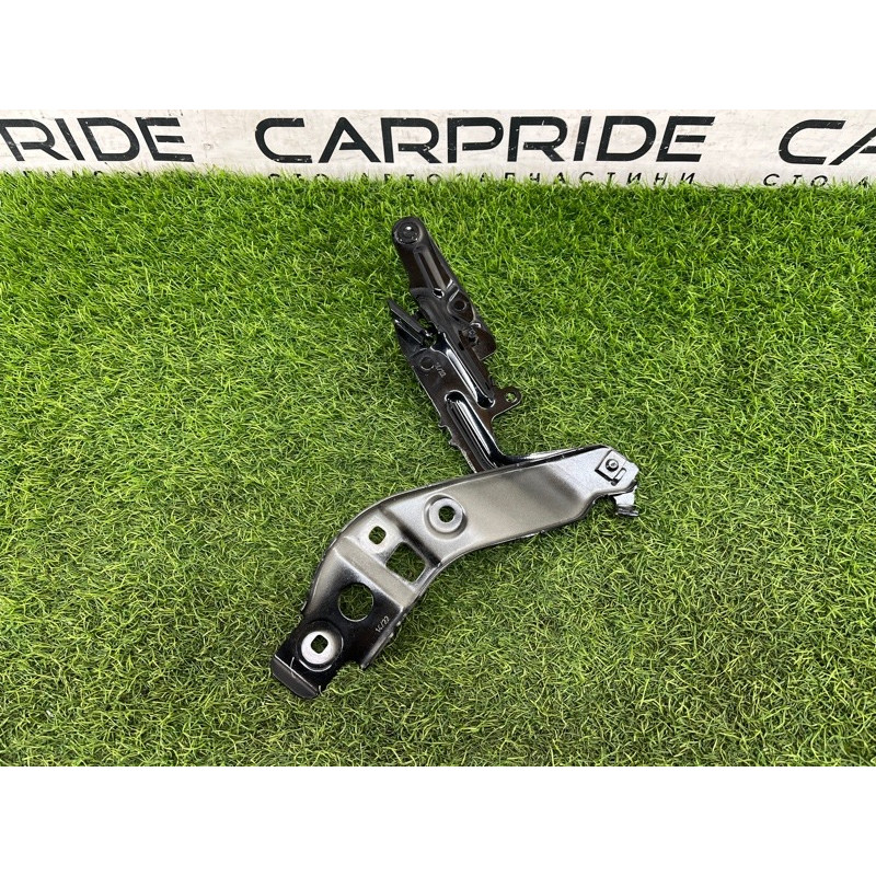 Петля капота (кузов и элементы) Mercedes-Benz EQB 350 X243 2022 A1778801100