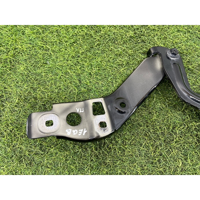 Петля капота (кузов и элементы) Mercedes-Benz EQB 350 X243 2022 A1778801100