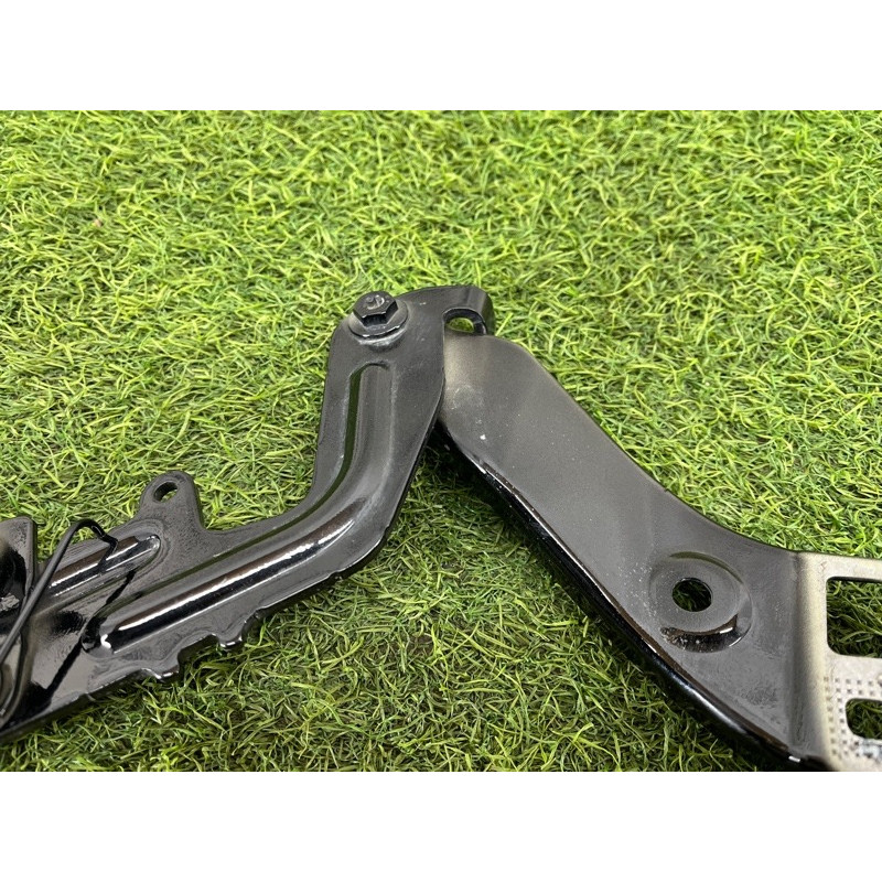 Петля капота (кузов и элементы) Mercedes-Benz EQB 350 X243 2022 A1778801200