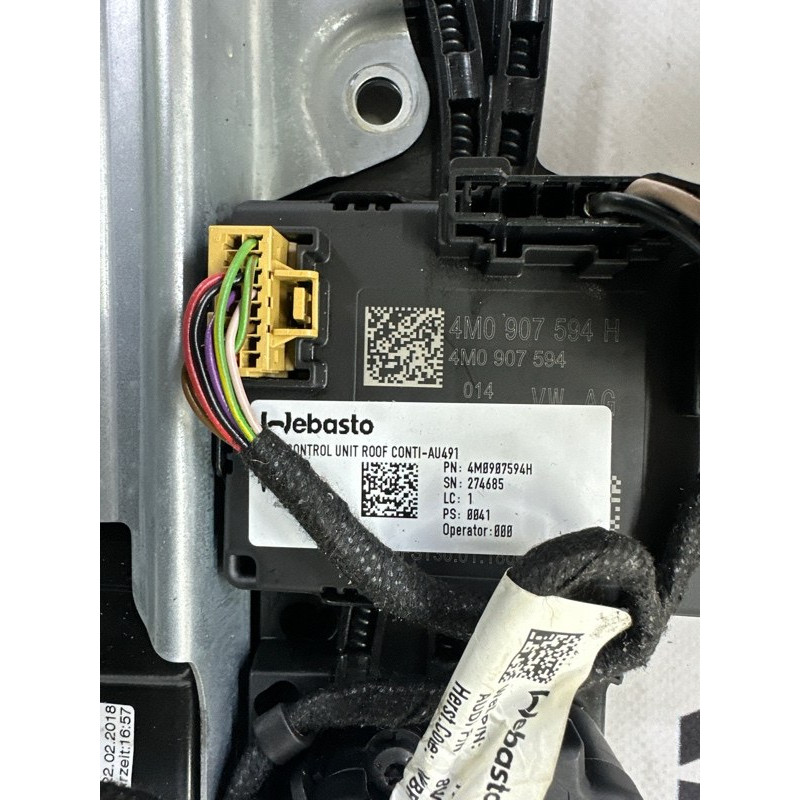 Люк (кузов и элементы) AUDI A4 B9 2018 2.0 DBPA 8W5877049B