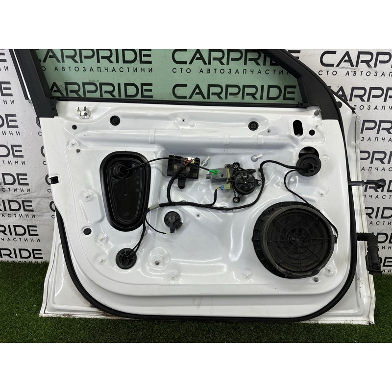 Дверь (наружные элементы кузова) AUDI A4 B9 2017 2.0 TFSI 8W0831051A