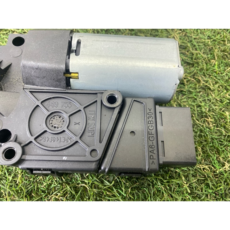 Мотор люка (электрика) AUDI A8 D4 2011 4.2 CDRA 4H4959591