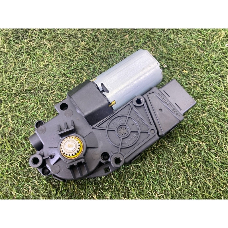 Мотор люка (электрика) AUDI A8 D4 2011 4.2 CDRA 4H4959591