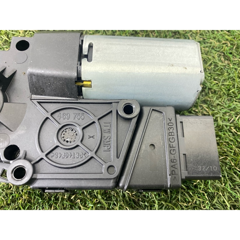 Мотор люка (электрика) AUDI A8 D4 2011 4.2 CDRA 4H4959591