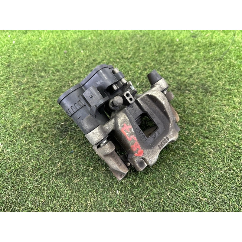 Суппорт тормозной (тормозная система) LAND ROVER Range Rover Evoque L538 2016 2.0 LR061381