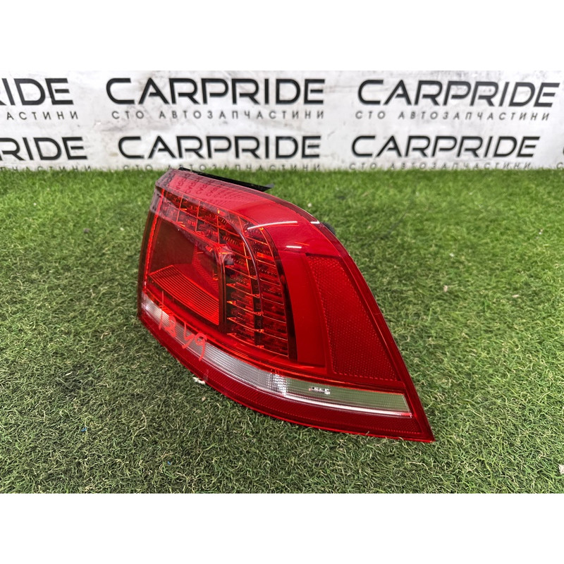 Задній ліхтар (оптика) Volkswagen Touareg NF 2013 3.0 Hybrid 7P6945208A