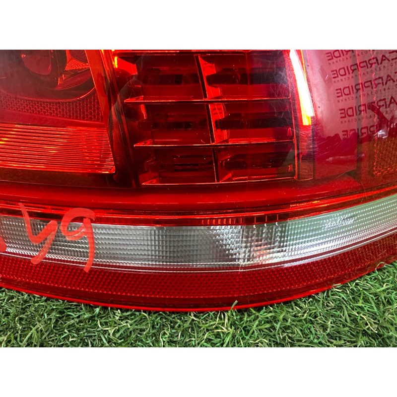 Задній ліхтар (оптика) Volkswagen Touareg NF 2013 3.0 Hybrid 7P6945208A