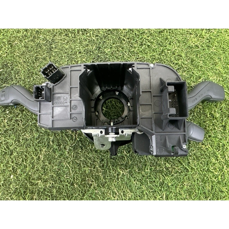 Блок подрулевых переключателей (электрика) AUDI Q7 4L 2011 3.0 TFSi 4E0953541B