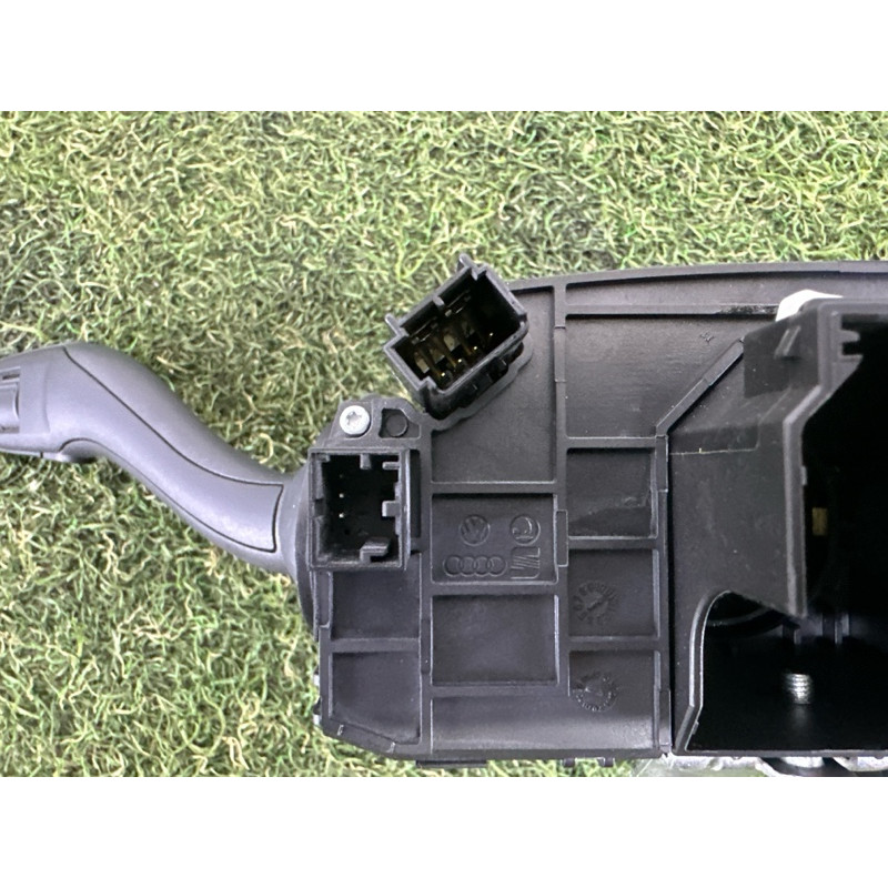 Блок подрулевых переключателей (электрика) AUDI Q7 4L 2011 3.0 TFSi 4E0953541B