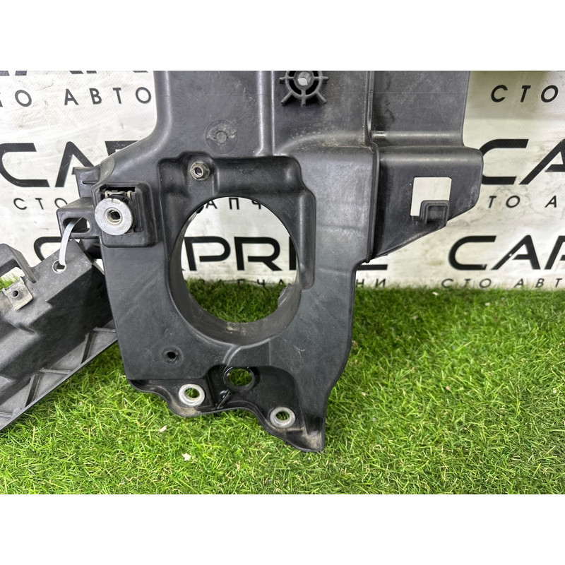 Телевизор (передняя часть кузова) (наружные элементы кузова) Volkswagen Touareg NF 2013 3.6 7P6805594C