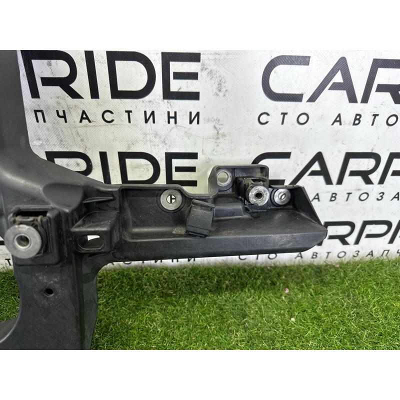 Телевизор (передняя часть кузова) (наружные элементы кузова) Volkswagen Touareg NF 2013 3.6 7P6805594C