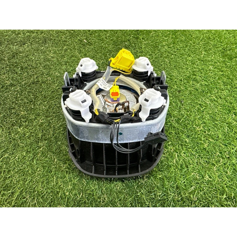 Airbag руля (airbag / безопасность) Volkswagen Touareg NF 2013 3.0 Hybrid 7P6880201L4A1